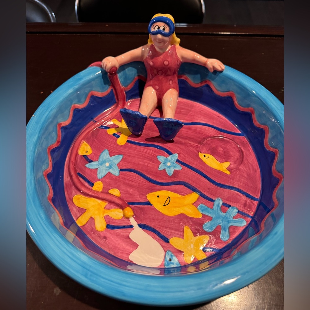 Vintage 1999 Summer Stock Women in Flippers in Kiddie Pool Ceramic Chip Bowl